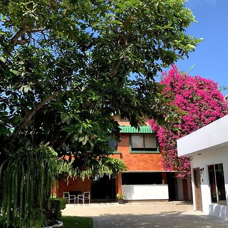 Hotel La Mar Playas Exterior photo